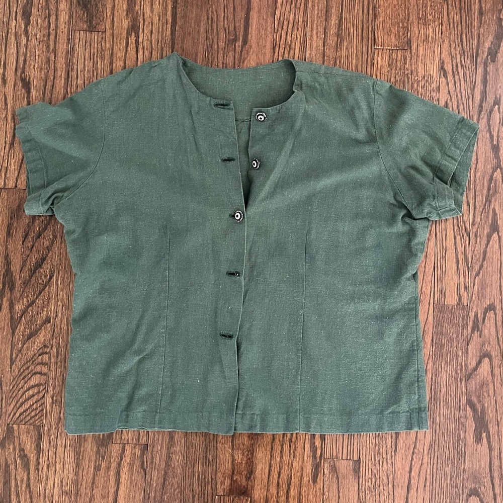 Vintage green top